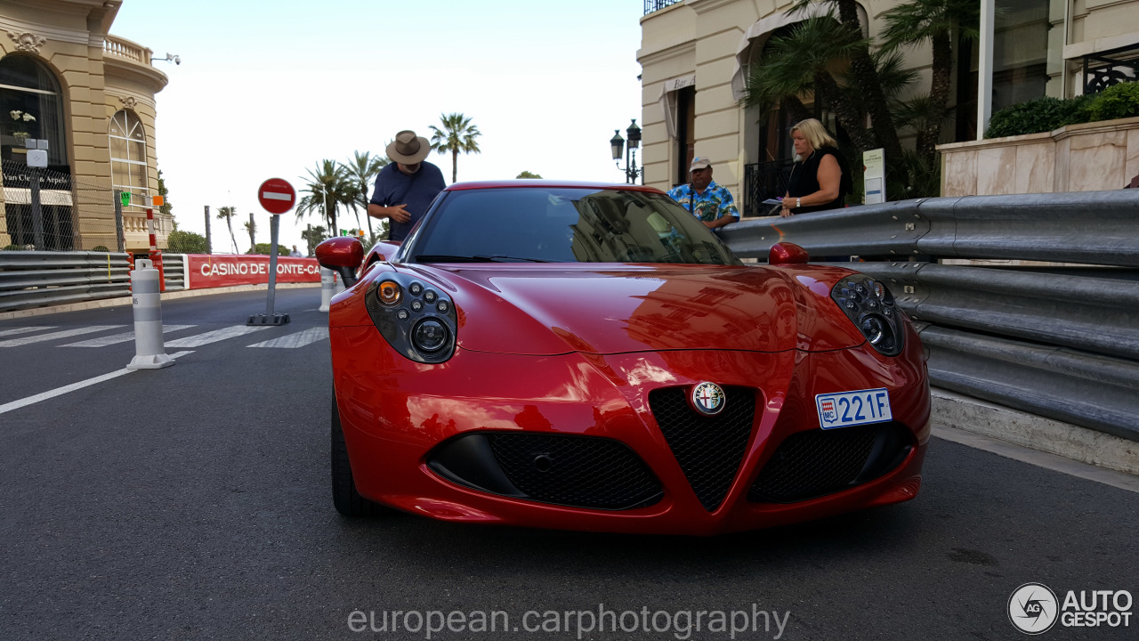 Alfa Romeo 4C Coupé