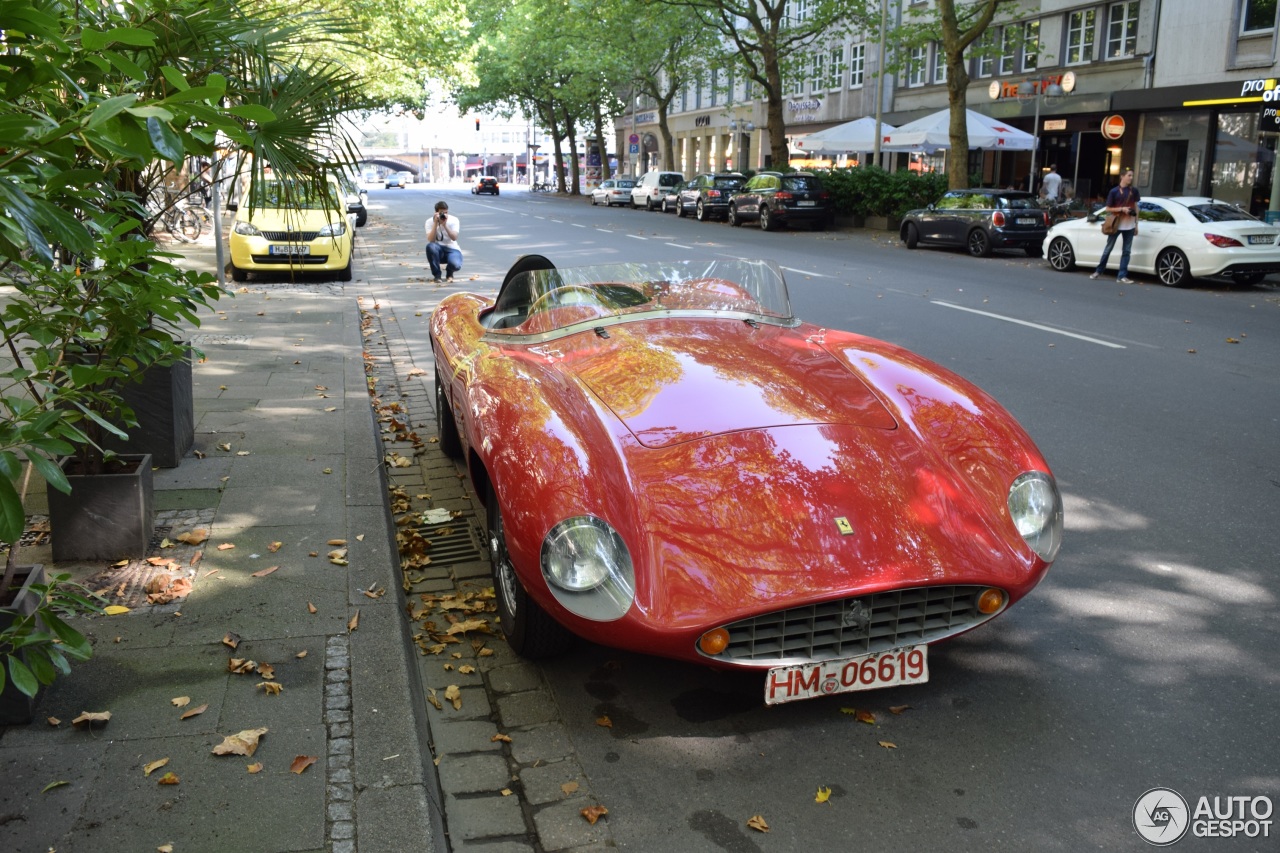 Ferrari 750 Monza