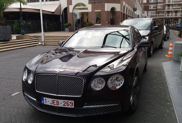 Bentley Flying Spur V8