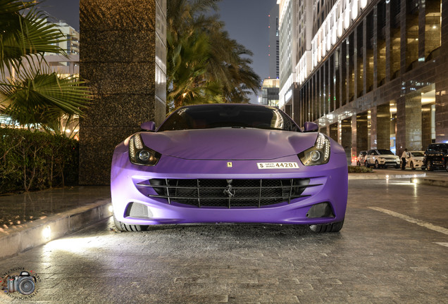 Ferrari FF