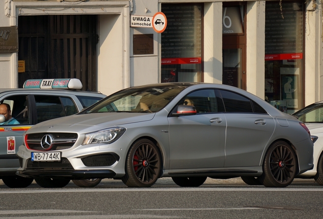 Mercedes-Benz CLA 45 AMG Edition 1 C117