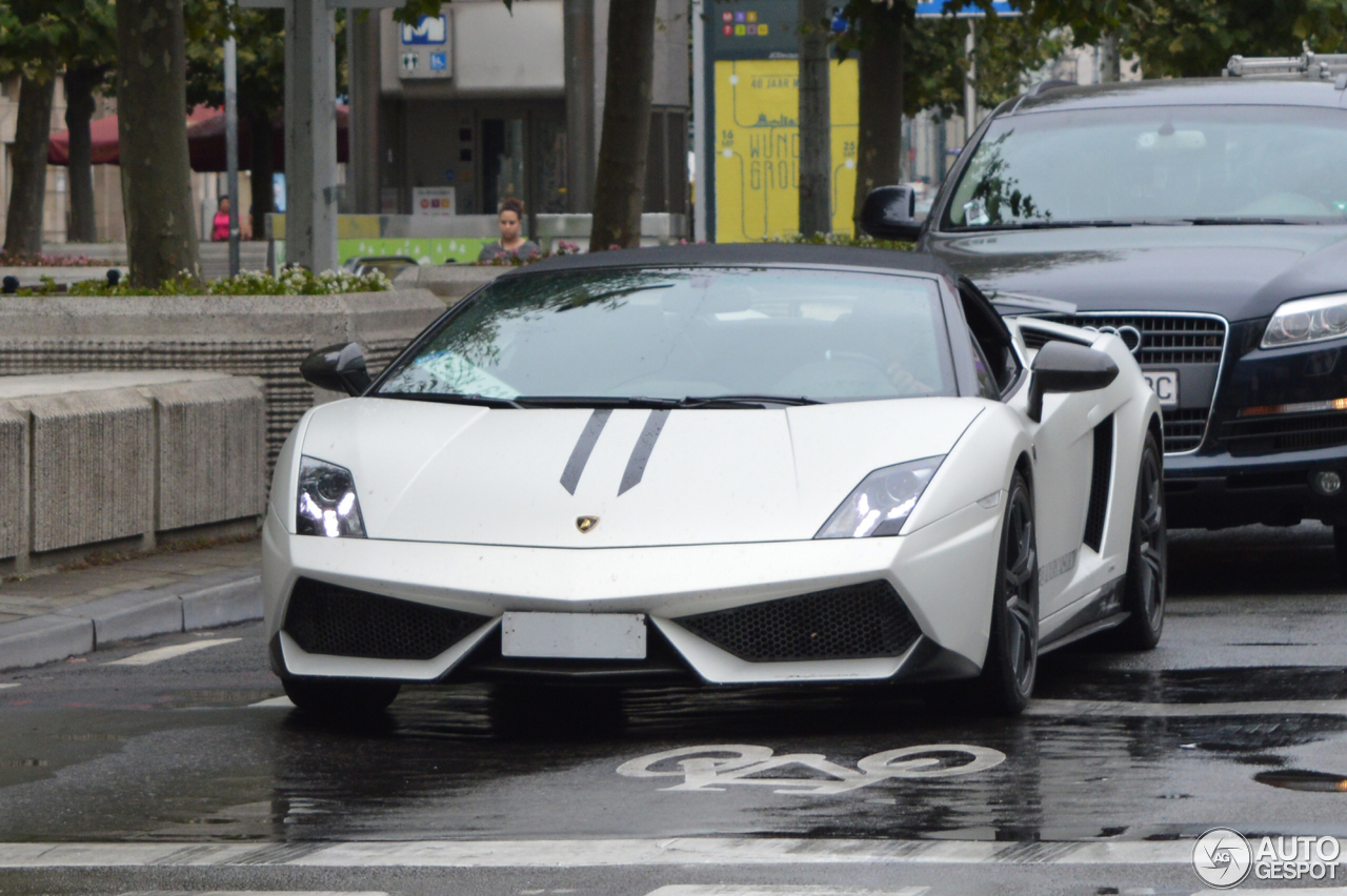 Lamborghini Gallardo LP570-4 Spyder Performante