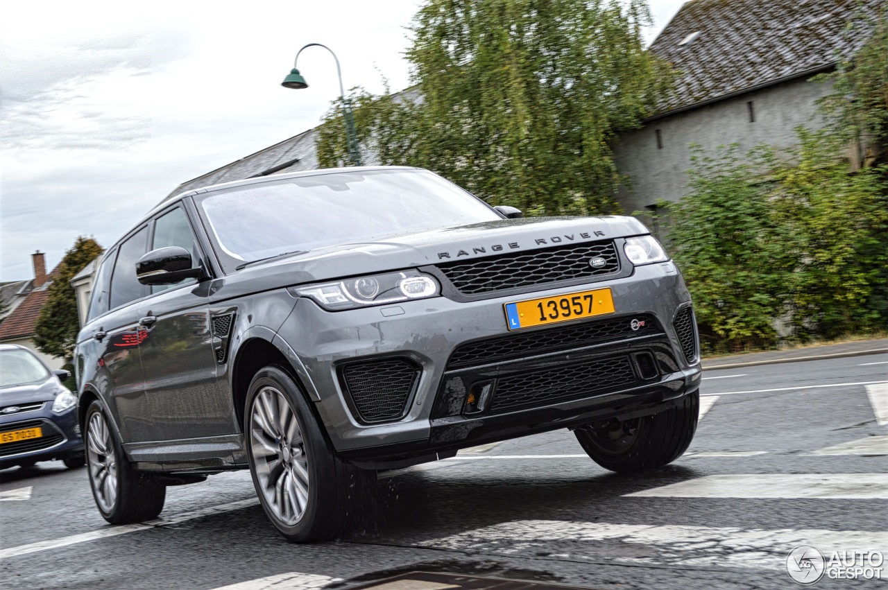 Land Rover Range Rover Sport SVR