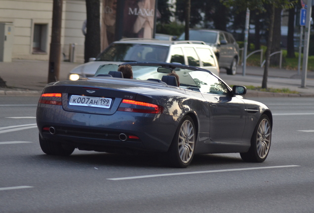 Aston Martin DB9 Volante