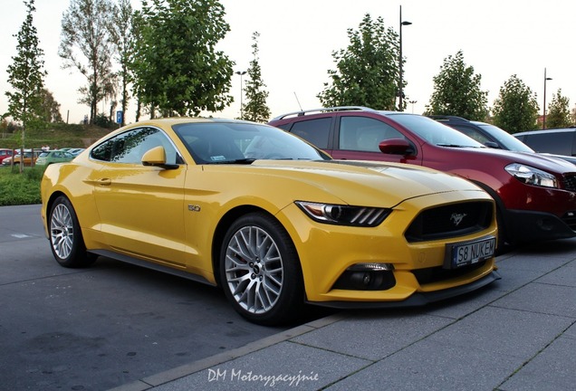 Ford Mustang GT 2015