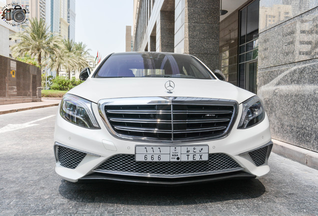 Mercedes-Benz S 65 AMG V222