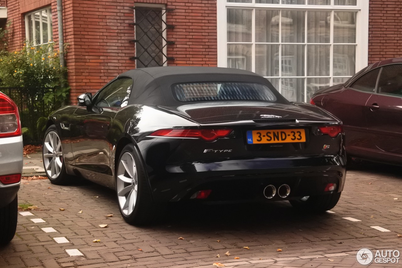 Jaguar F-TYPE S Convertible