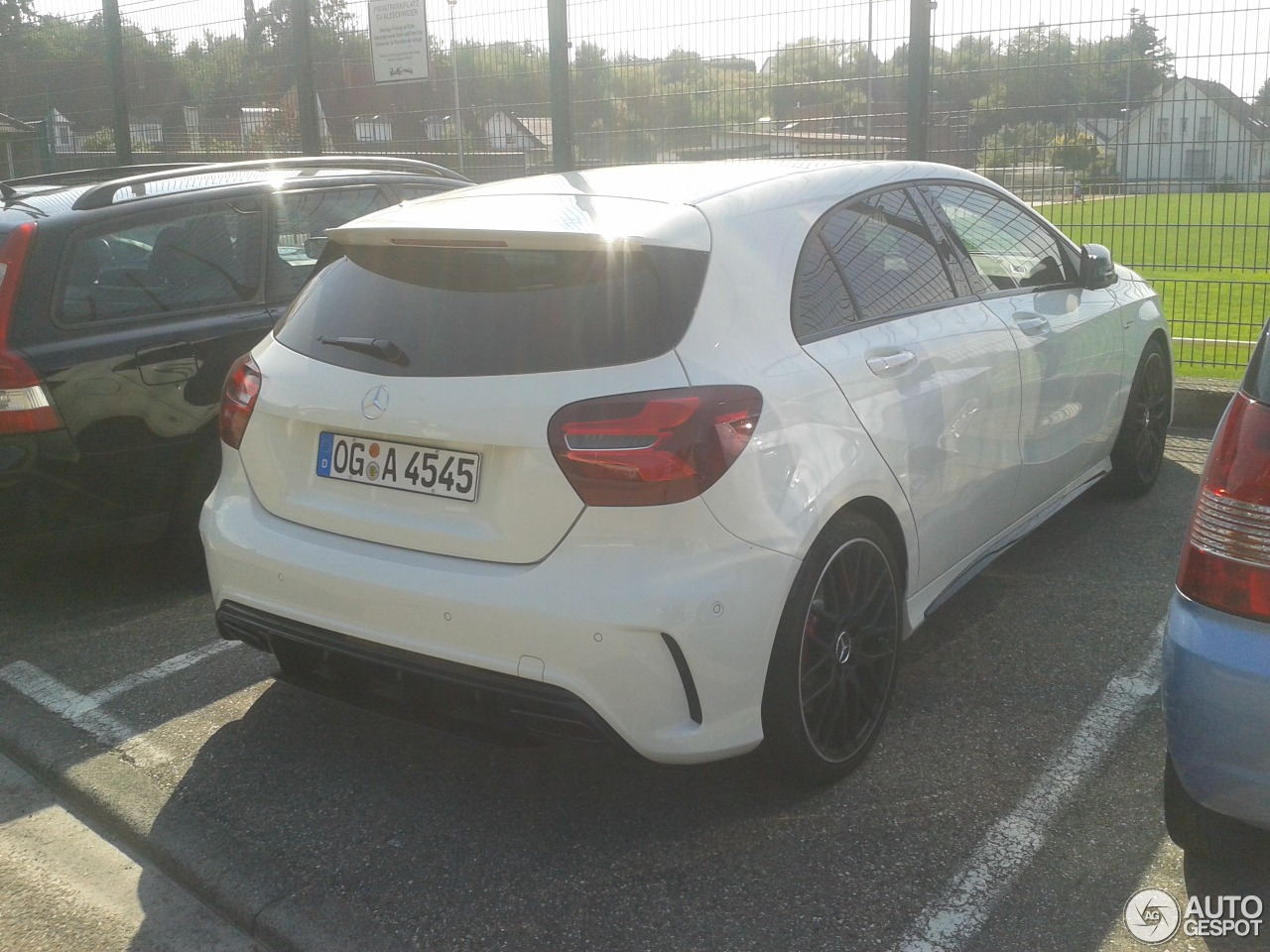 Mercedes-AMG A 45 W176 2015