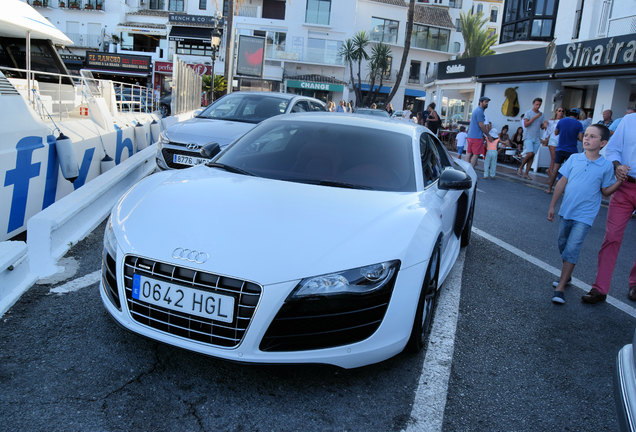 Audi R8 V10