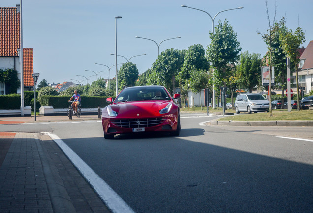 Ferrari FF