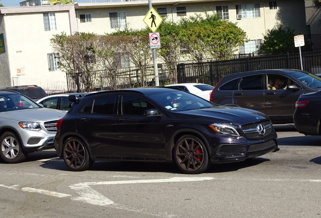 Mercedes-Benz GLA 45 AMG X156