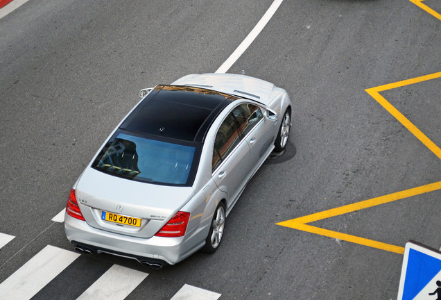 Mercedes-Benz S 63 AMG W221 2010