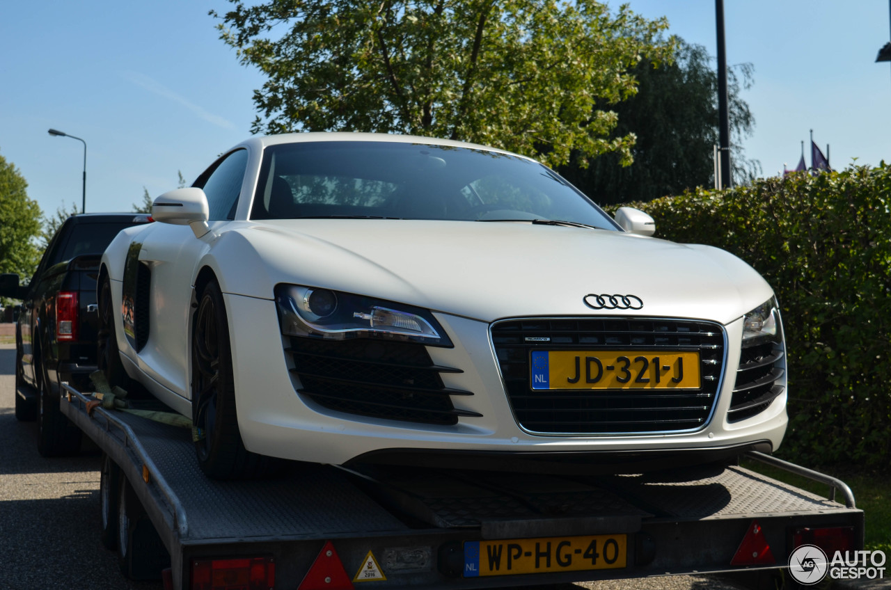 Audi R8