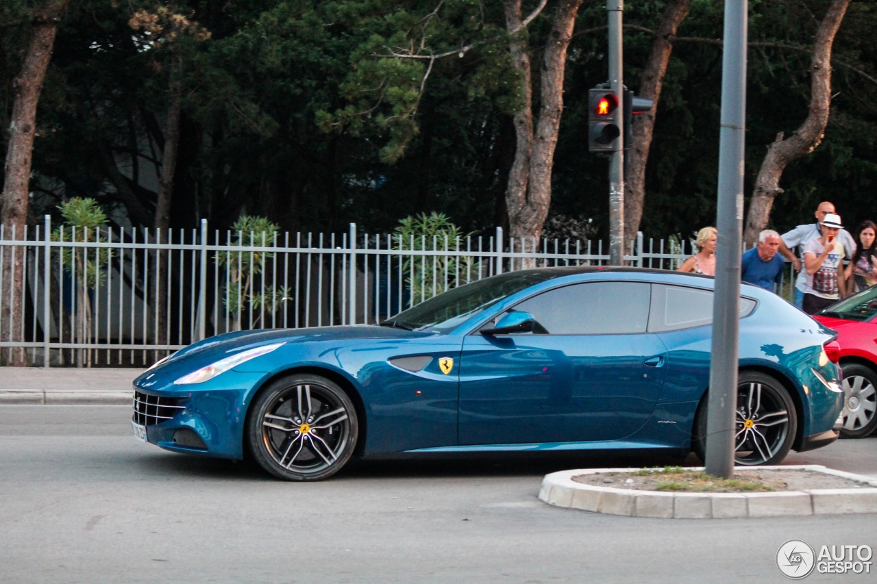 Ferrari FF