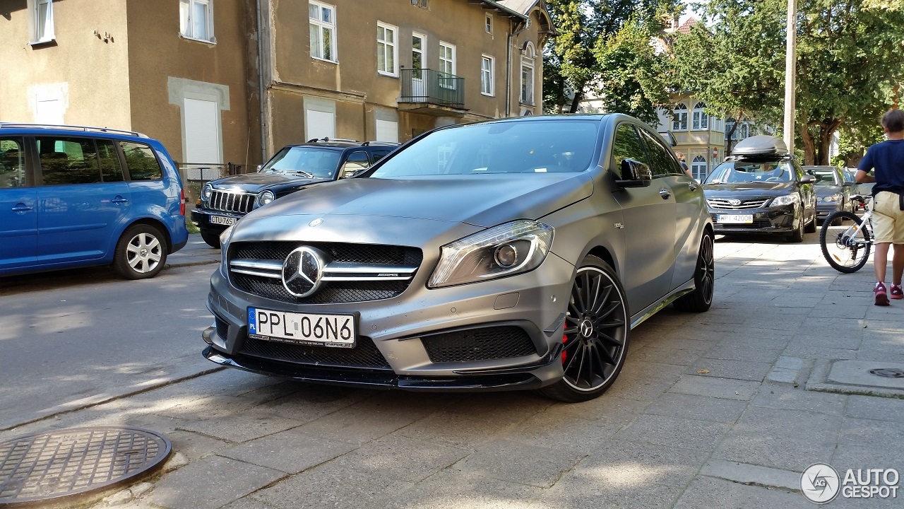 Mercedes-Benz A 45 AMG