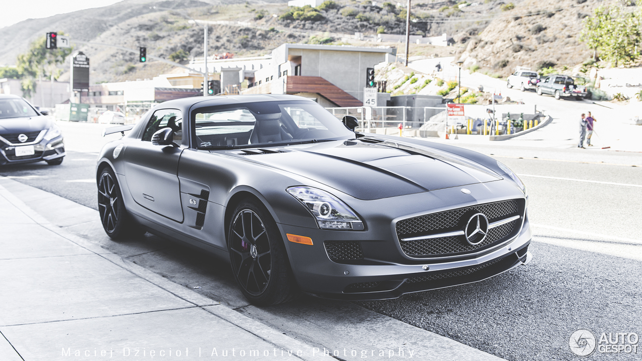 Mercedes-Benz SLS AMG GT Final Edition