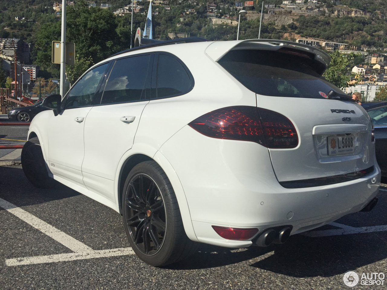 Porsche 958 Cayenne GTS