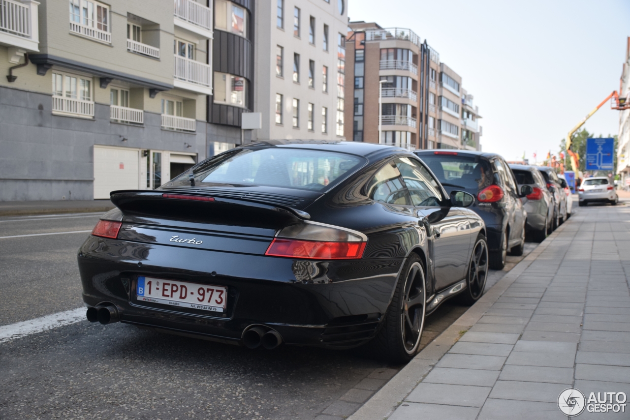 Porsche 996 Turbo