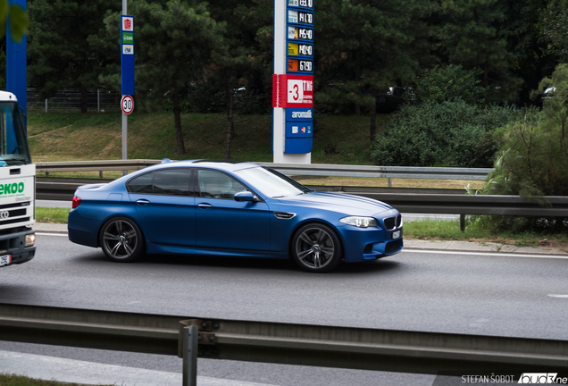 BMW M5 F10 2011