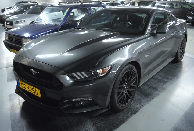 Ford Mustang GT 2015