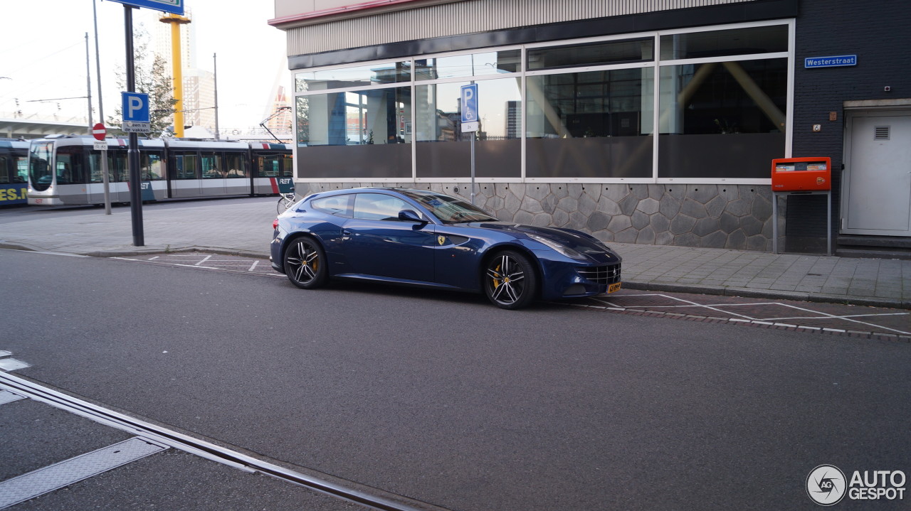 Ferrari FF