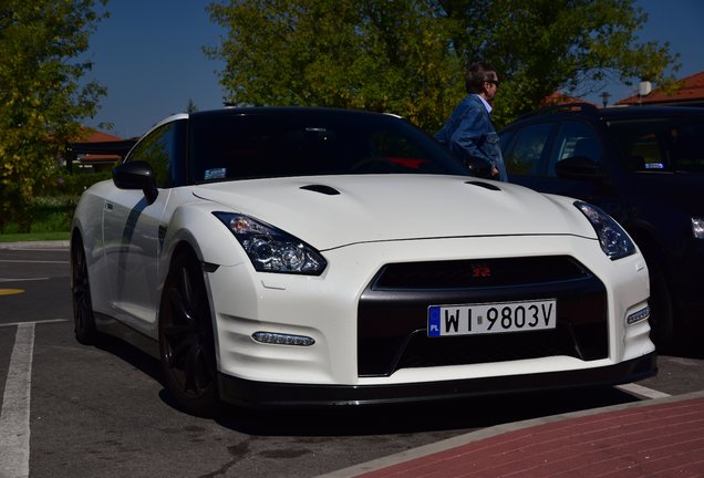 Nissan GT-R 2012 APR Performance