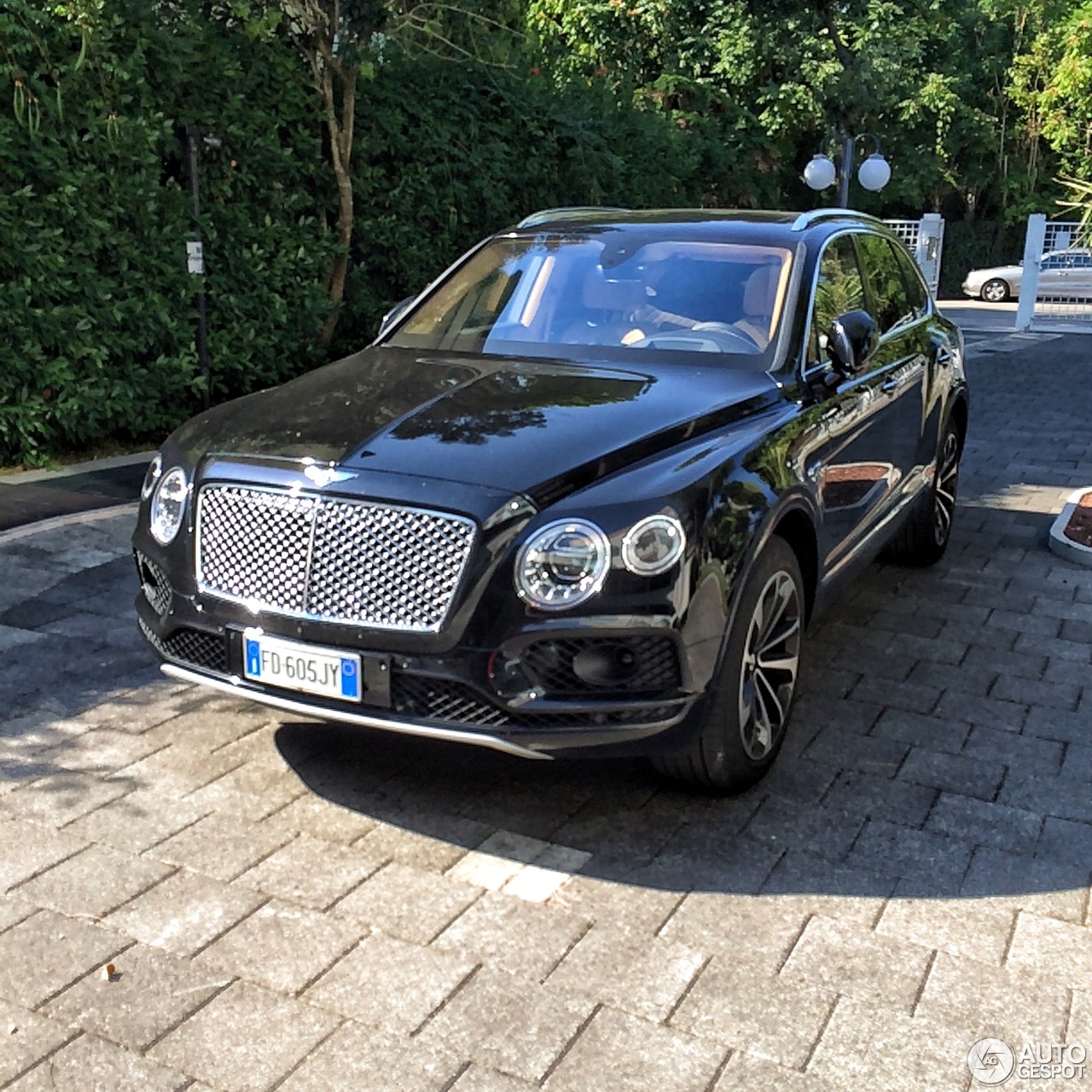 Bentley Bentayga