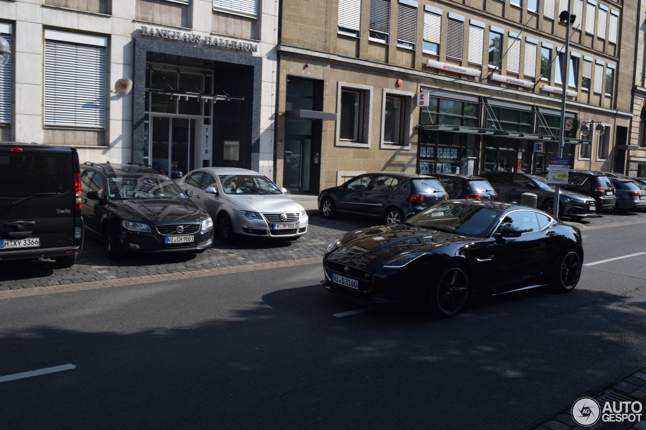 Jaguar F-TYPE R Coupé