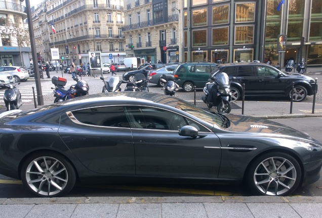 Aston Martin Rapide S