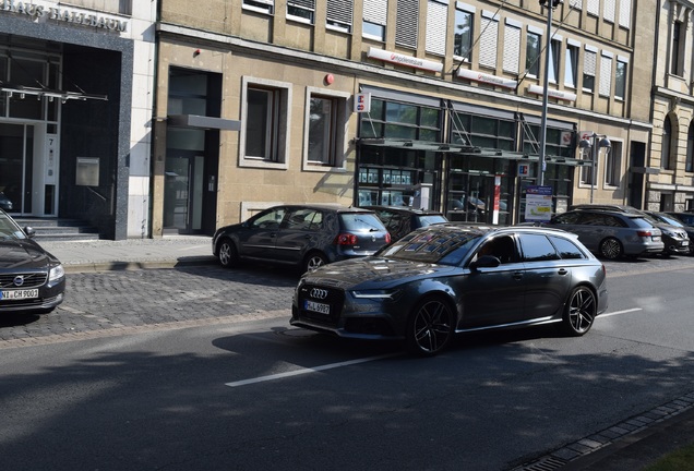 Audi RS6 Avant C7 2015