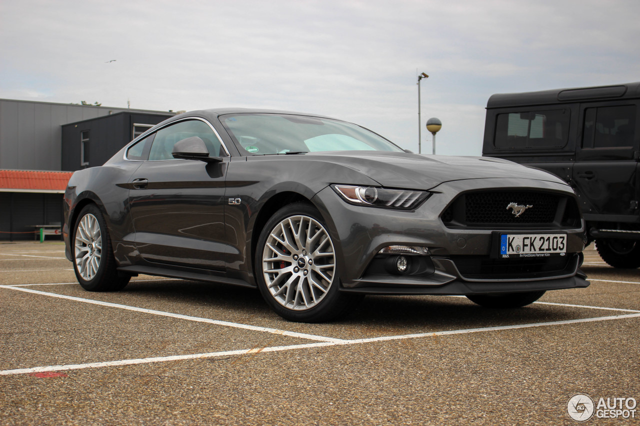 Ford Mustang GT 2015