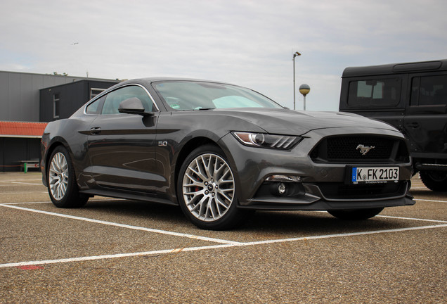 Ford Mustang GT 2015