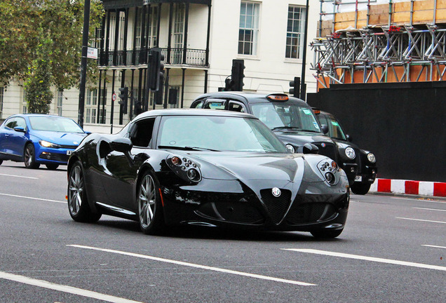 Alfa Romeo 4C Coupé