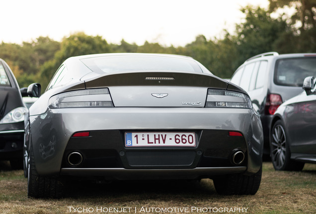 Aston Martin V8 Vantage S