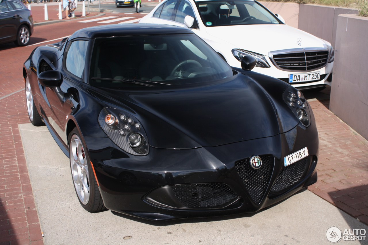 Alfa Romeo 4C Coupé