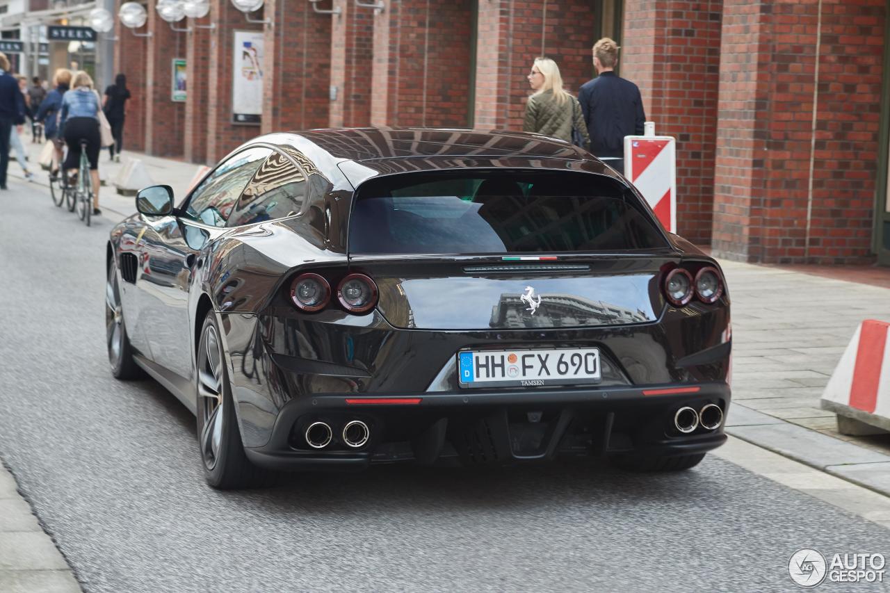 Ferrari GTC4Lusso