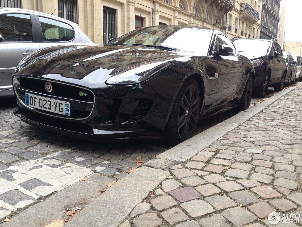 Jaguar F-TYPE R Coupé