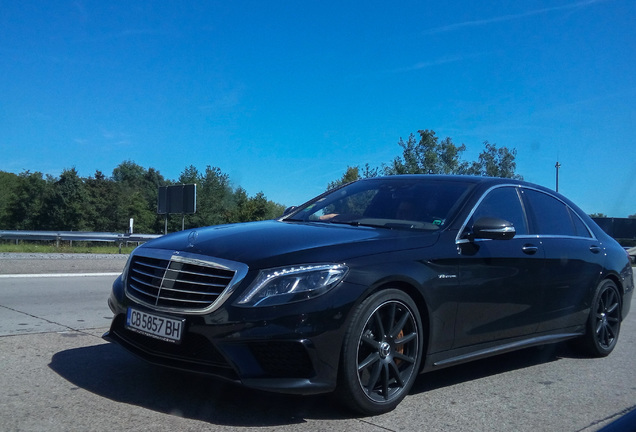 Mercedes-Benz S 63 AMG V222