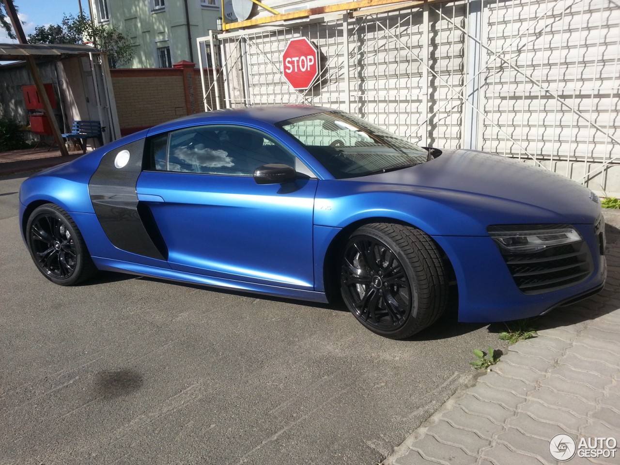 Audi R8 V10 Plus 2013