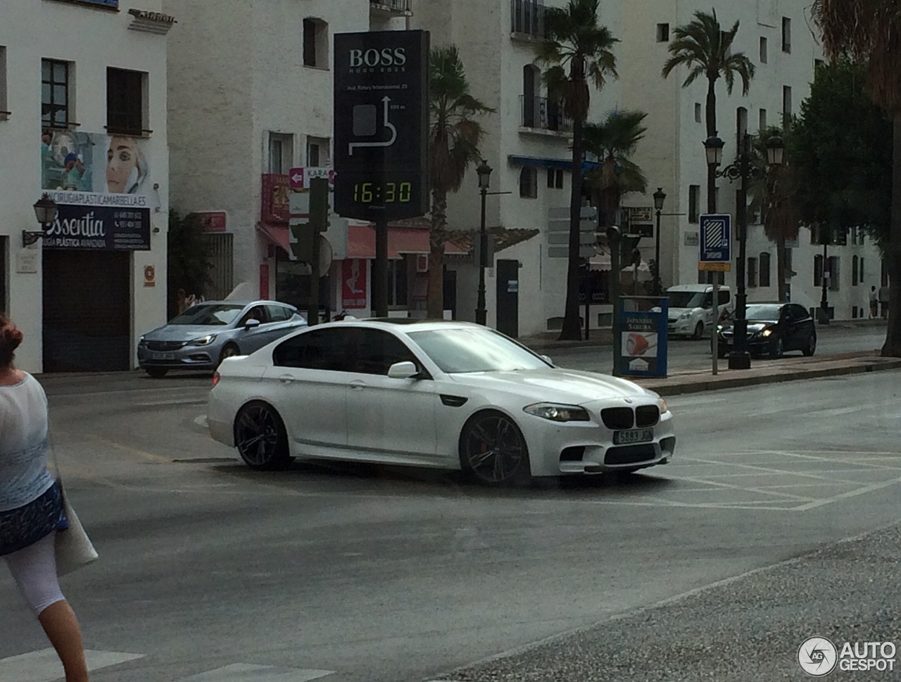 BMW M5 F10 2011