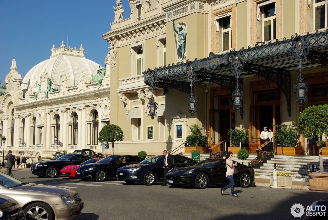 Ferrari California