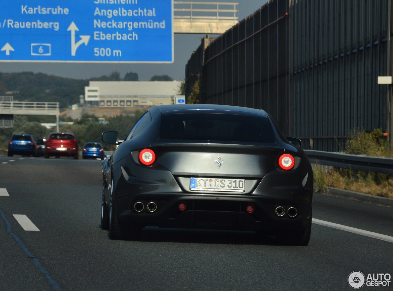 Ferrari FF