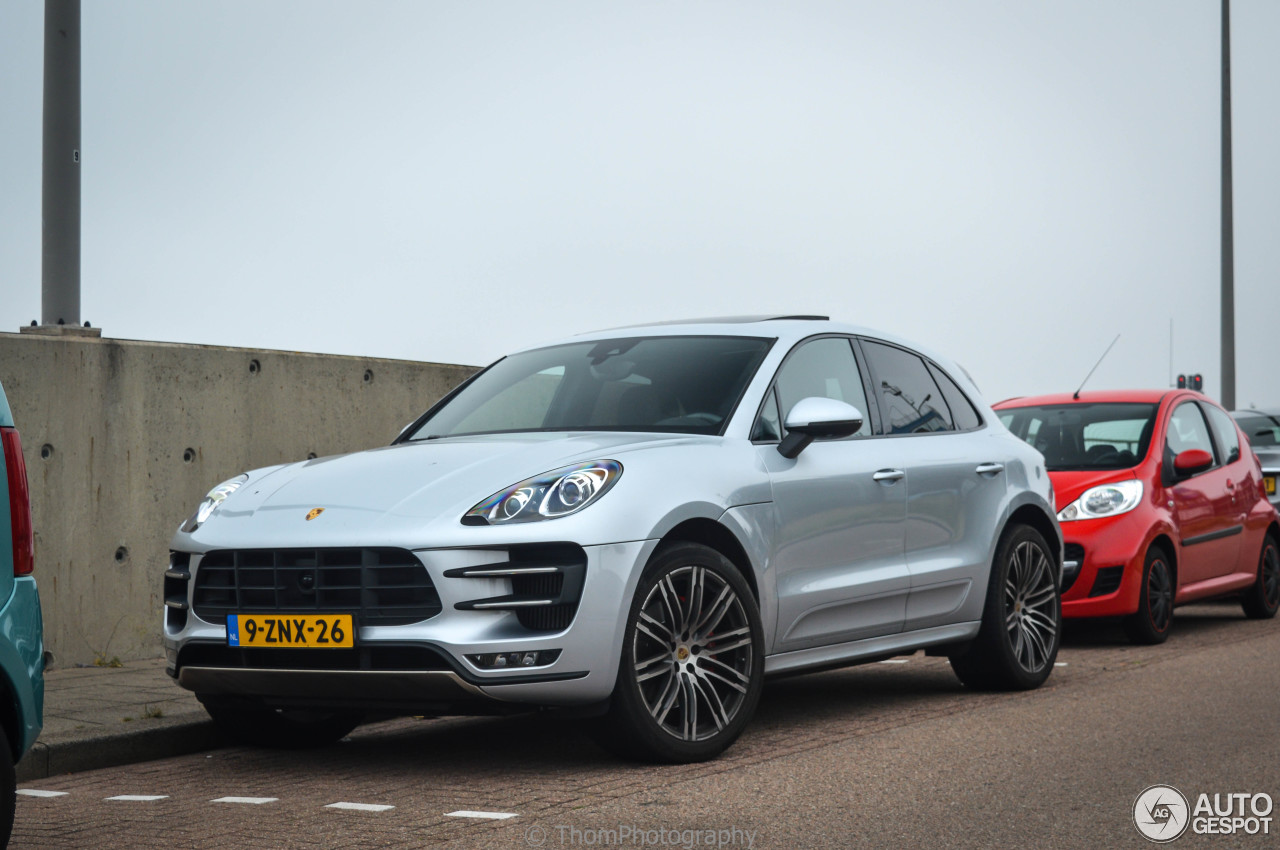 Porsche 95B Macan Turbo