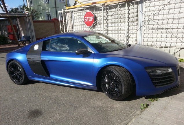 Audi R8 V10 Plus 2013