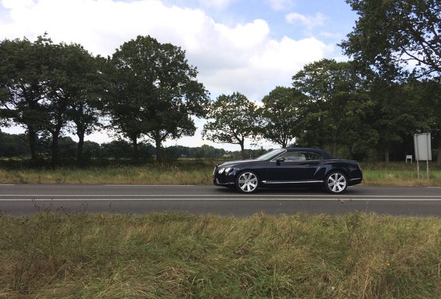 Bentley Continental GTC V8