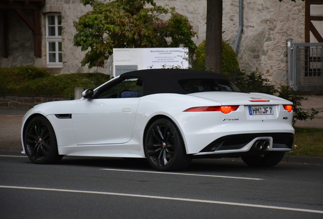 Jaguar F-TYPE S AWD Convertible