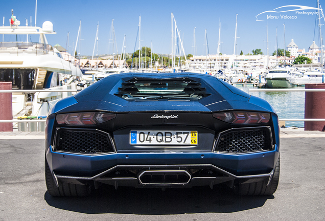 Lamborghini Aventador LP700-4