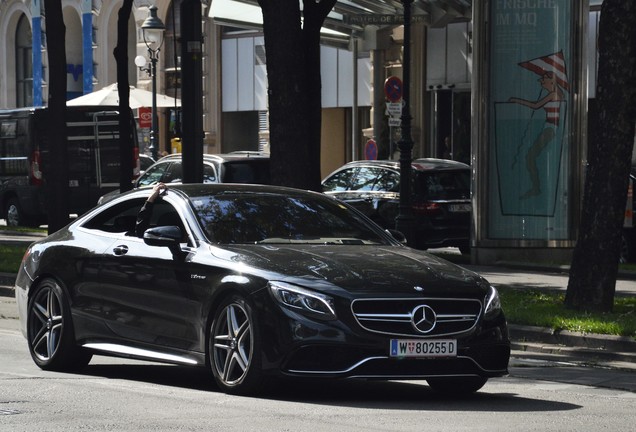 Mercedes-Benz S 63 AMG Coupé C217