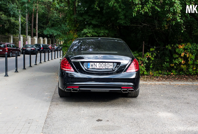 Mercedes-Benz S 63 AMG V222