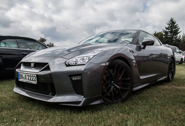 Nissan GT-R 2017